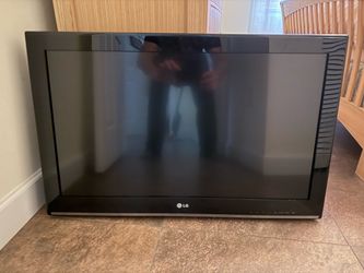 LG and Samsung TVs