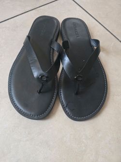 Coach Black Leather Flip Flop Sandals size 10