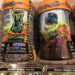 5 Mad Lab Untaimed Hybrid Figures.