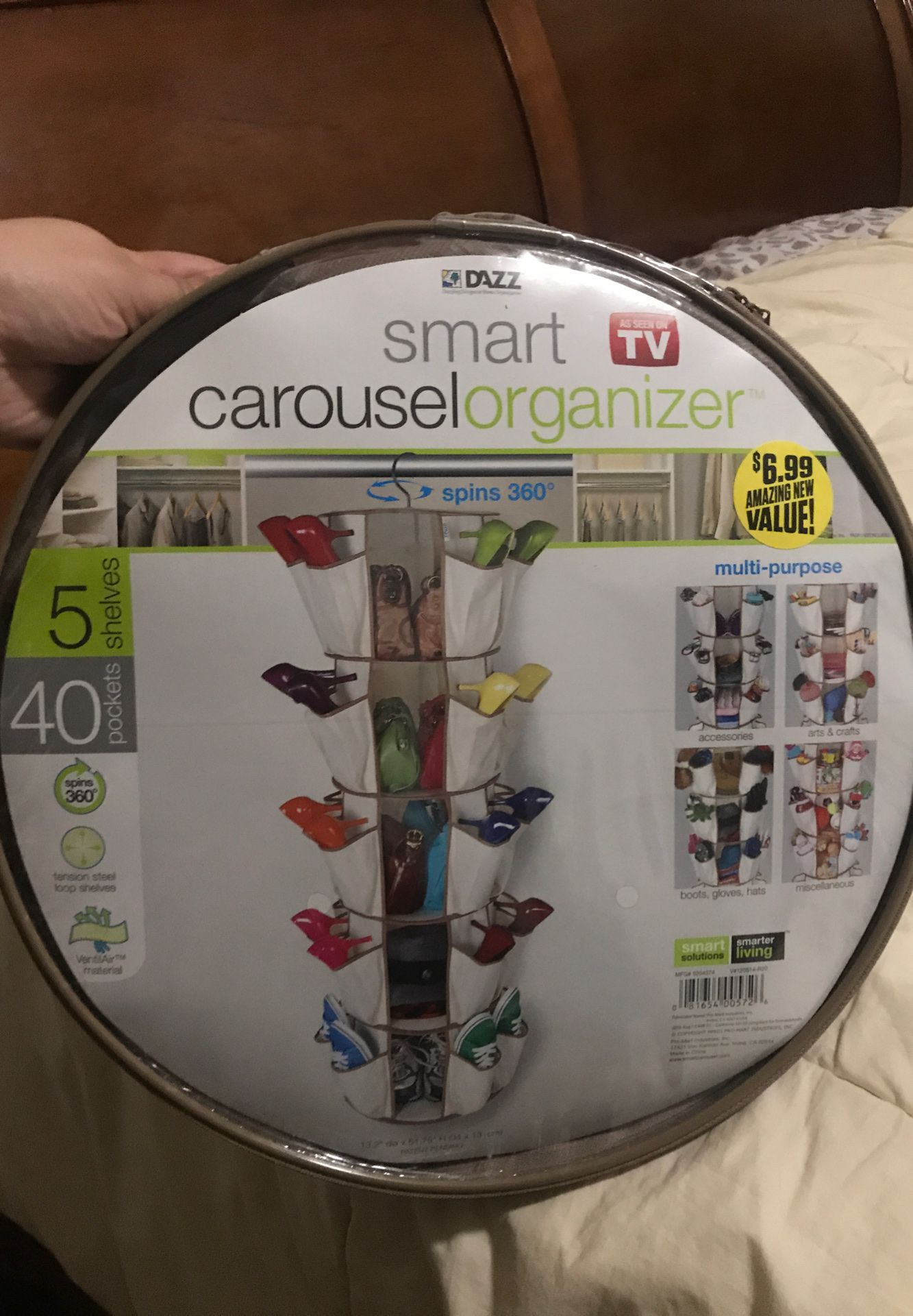 Smart carousel organizer