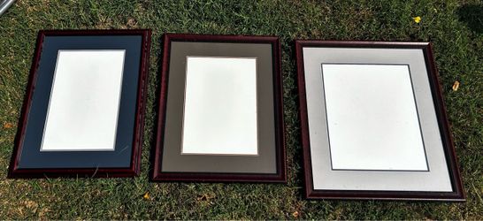 Set of 3 picture frames