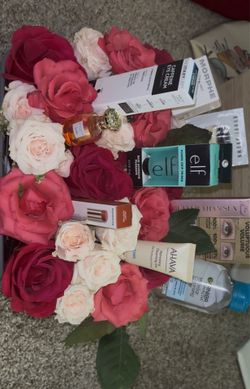 CUSTOM flower gift basket