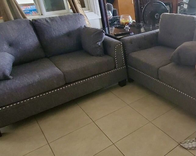  New Charcoal Gray Sofa and Loveseat Set (delivery available )