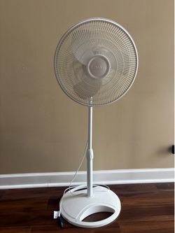 Standing fan