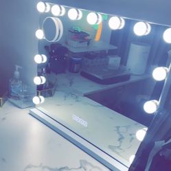 Vanity Mirror