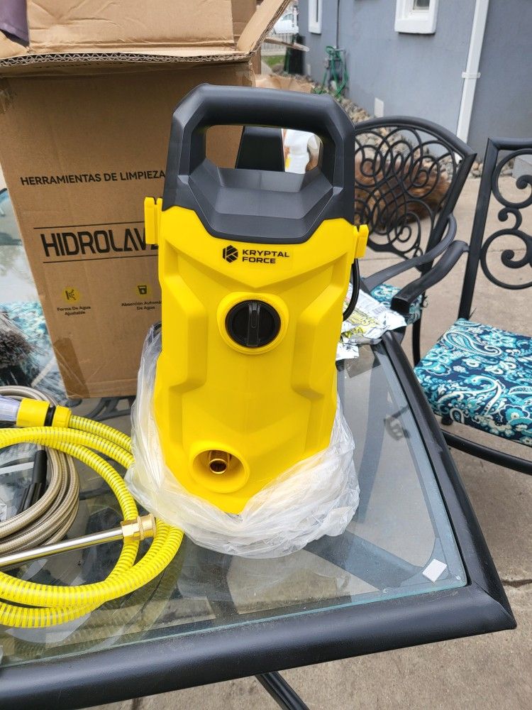 Kryptal Force Pressure Washer