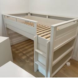 Twin size bed