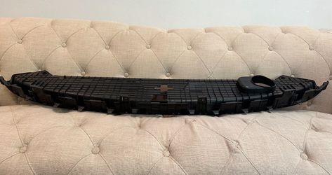 Kia Telluride Upper Radiator Grille Cover 2020-2021 SX, OEM - Like New