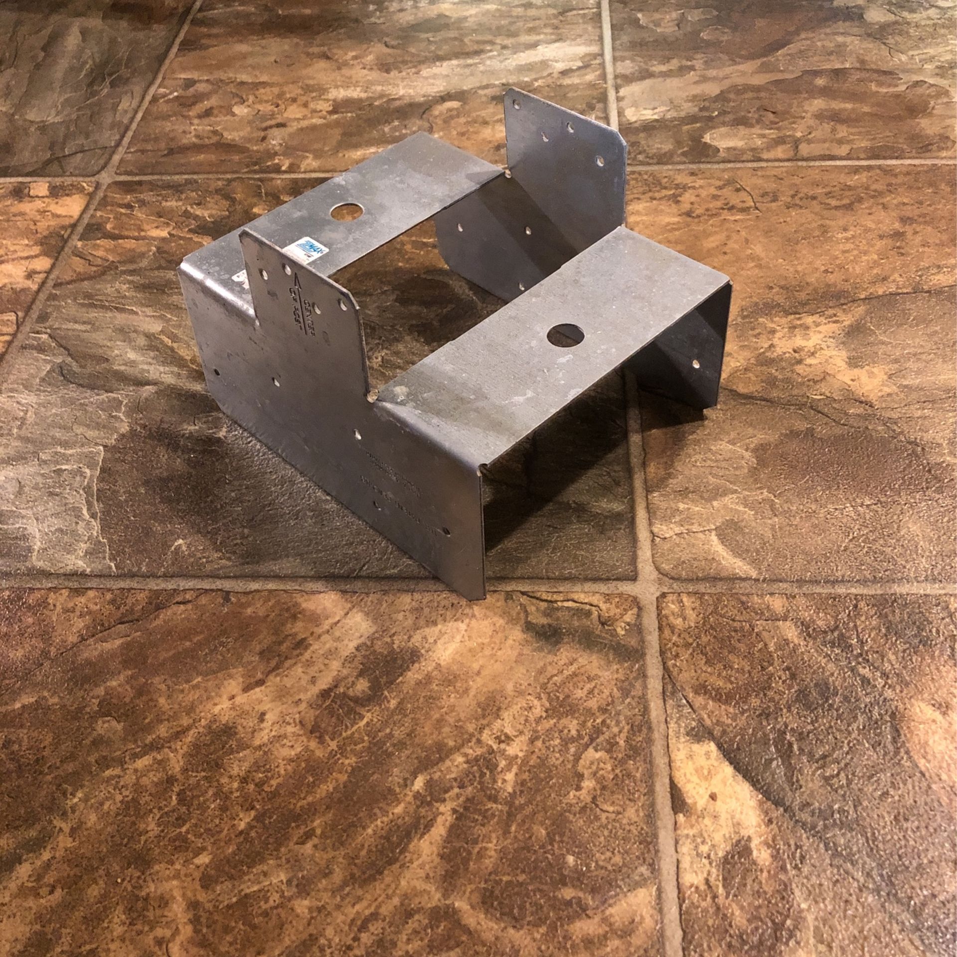 Simpson Strong-Tie PCZ ZMAX Galvanized Post Cap for 6x Nominal Lumber