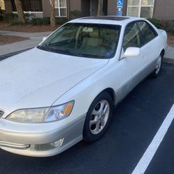 2001 Lexus ES 300