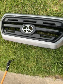 Front Grille Original