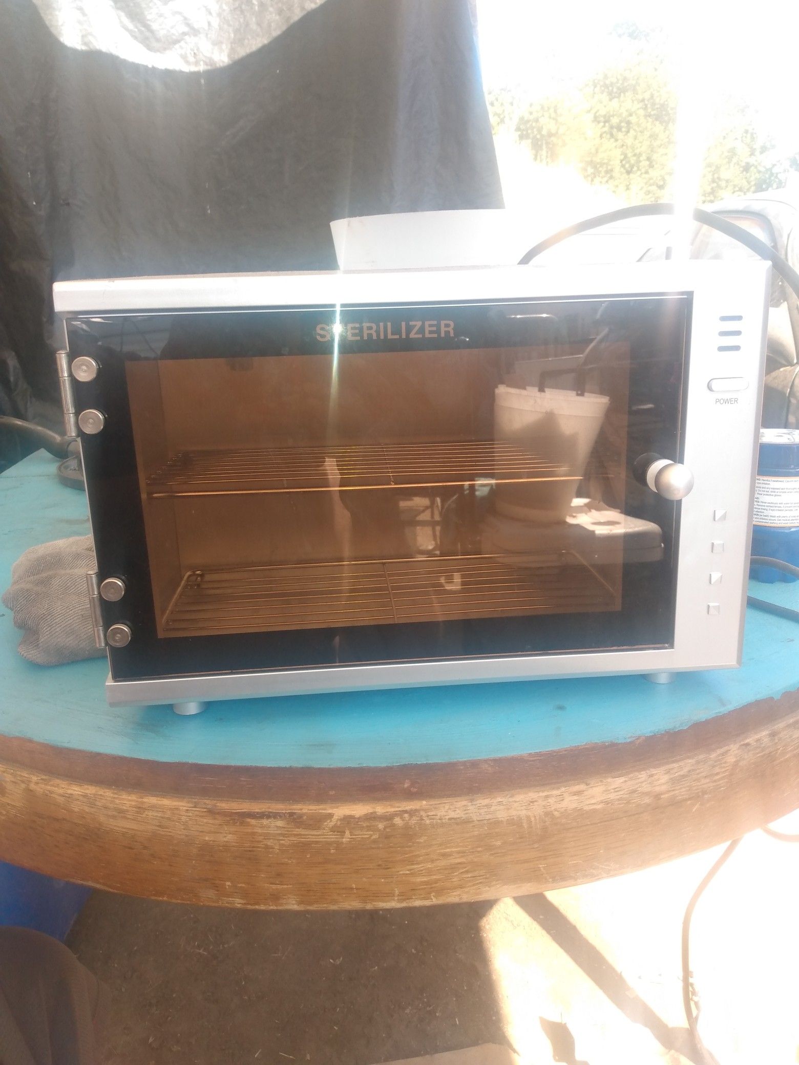 UV sterilizer for salons or tattoo shop