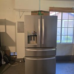 Whirlpool Refrigerator And Freezer