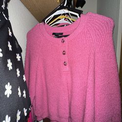 cute pink top size small 