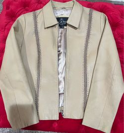 Beige vintage leather jacket