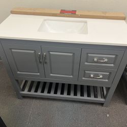 42 inch Vanity With Top