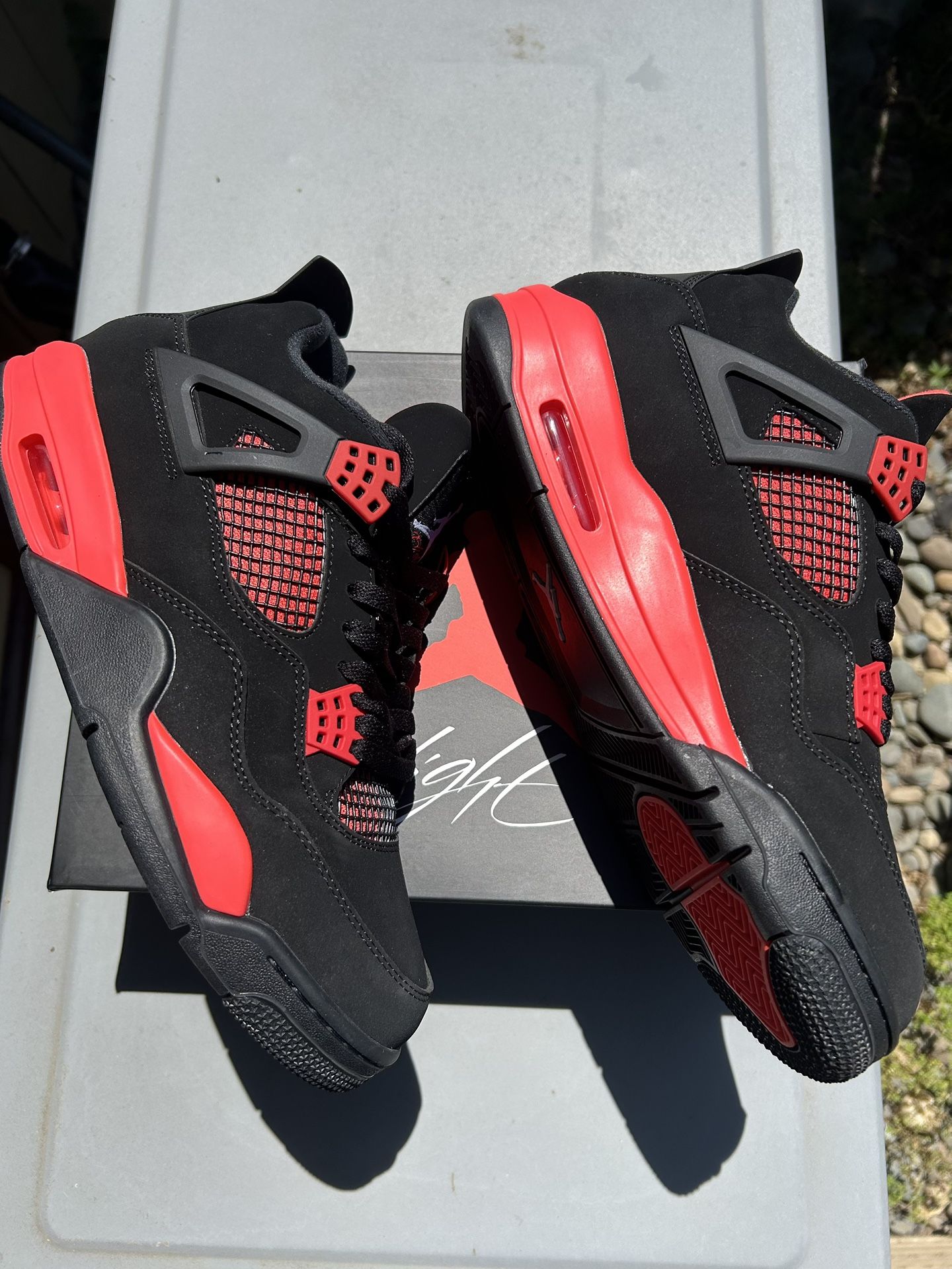 Jordan 4 Red Thunder