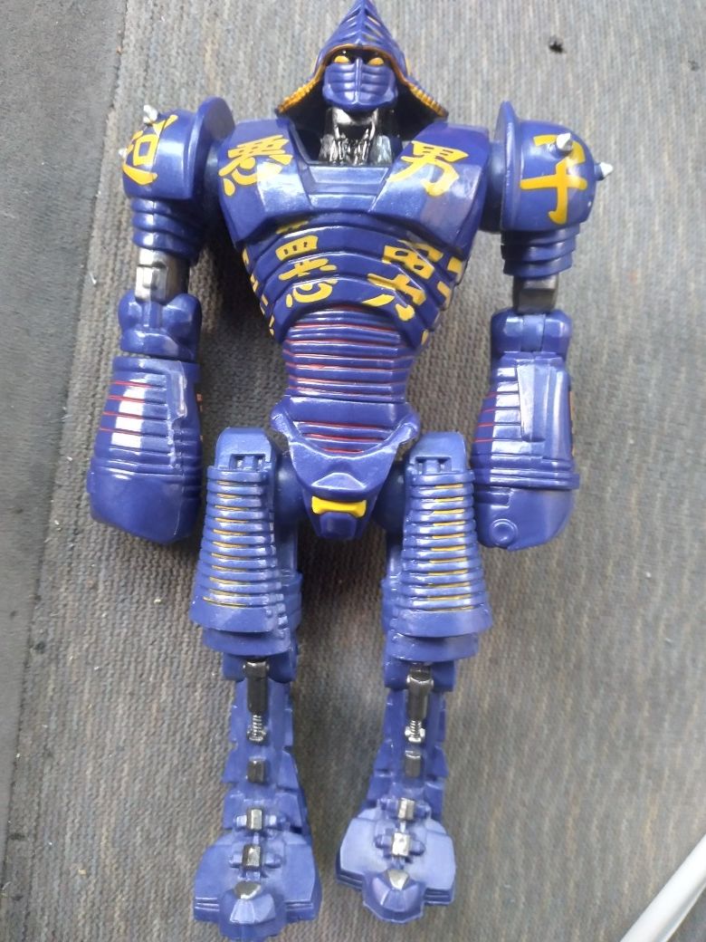 Reel Steel Noisy Boy Figure