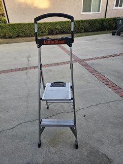 Little Giant Ladder