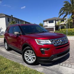 🚗 2019 Ford Explorer XLT 😄