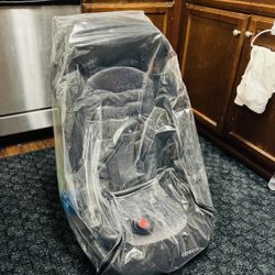 Cosco Children’s Car Seat 