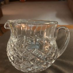 FTD CRYSTAL PITCHER CLEAR CUT GLASS VERTICAL CRISS CROSS LINES 4.5” Tall 20 OZ