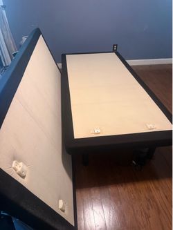 Adjustable bed frames