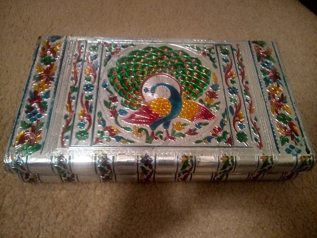 Metal peacock jewelry box