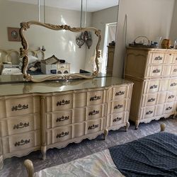 Vintage Solid Wood French Provincial Bedroom Set