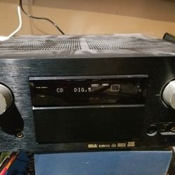 Marantz SR7500

