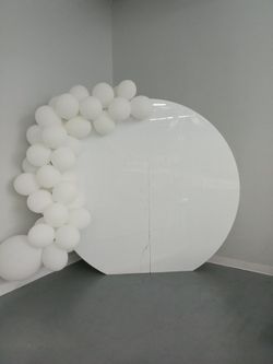 Acrylic Circle Backdrop