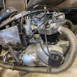 1976 Triumph T120 Engine 