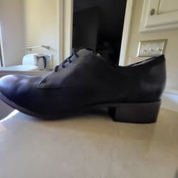 Dansko Size 10 Shoes