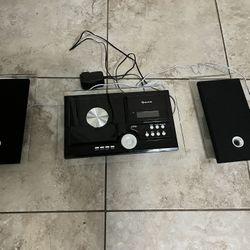 AUNA stereo system with Bluetooth And More