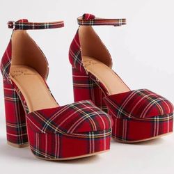 Betsy Johnson /Torrid heels size 10.5