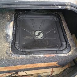 L3 Kicker 15 In Sub  With Custom Box 