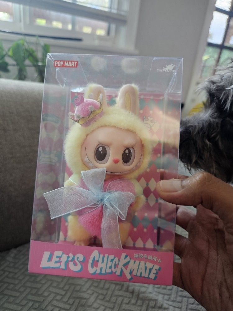 Labubu Checkmate