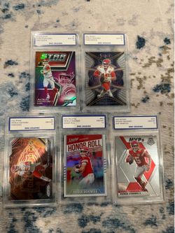 Patrick Mahomes trading cards