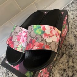 Gucci sandals 