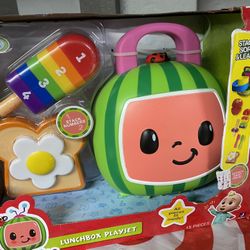 Cocomelon Lunchbox Playset
