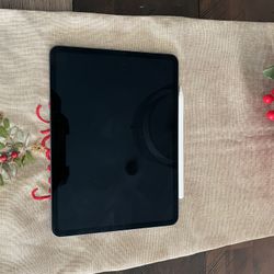 iPad Pro 1st Generation w/ Apple Pencil