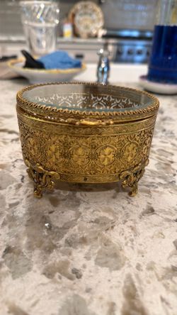 Vintage ormolu decor box