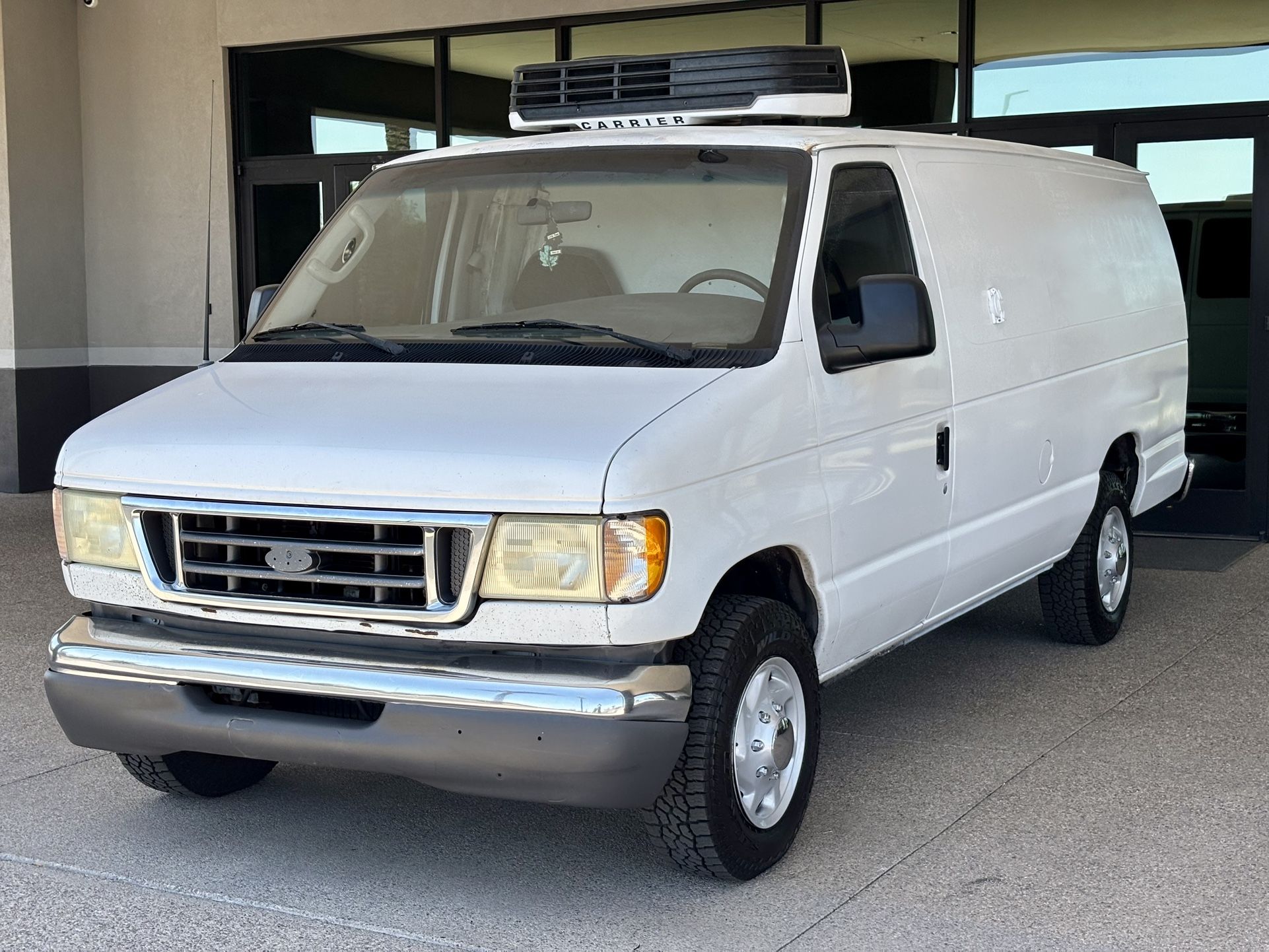 2003 Ford E-350