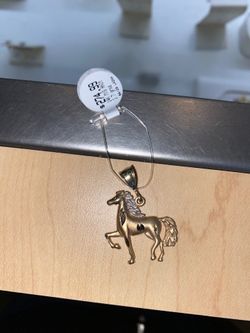 Horse pendant