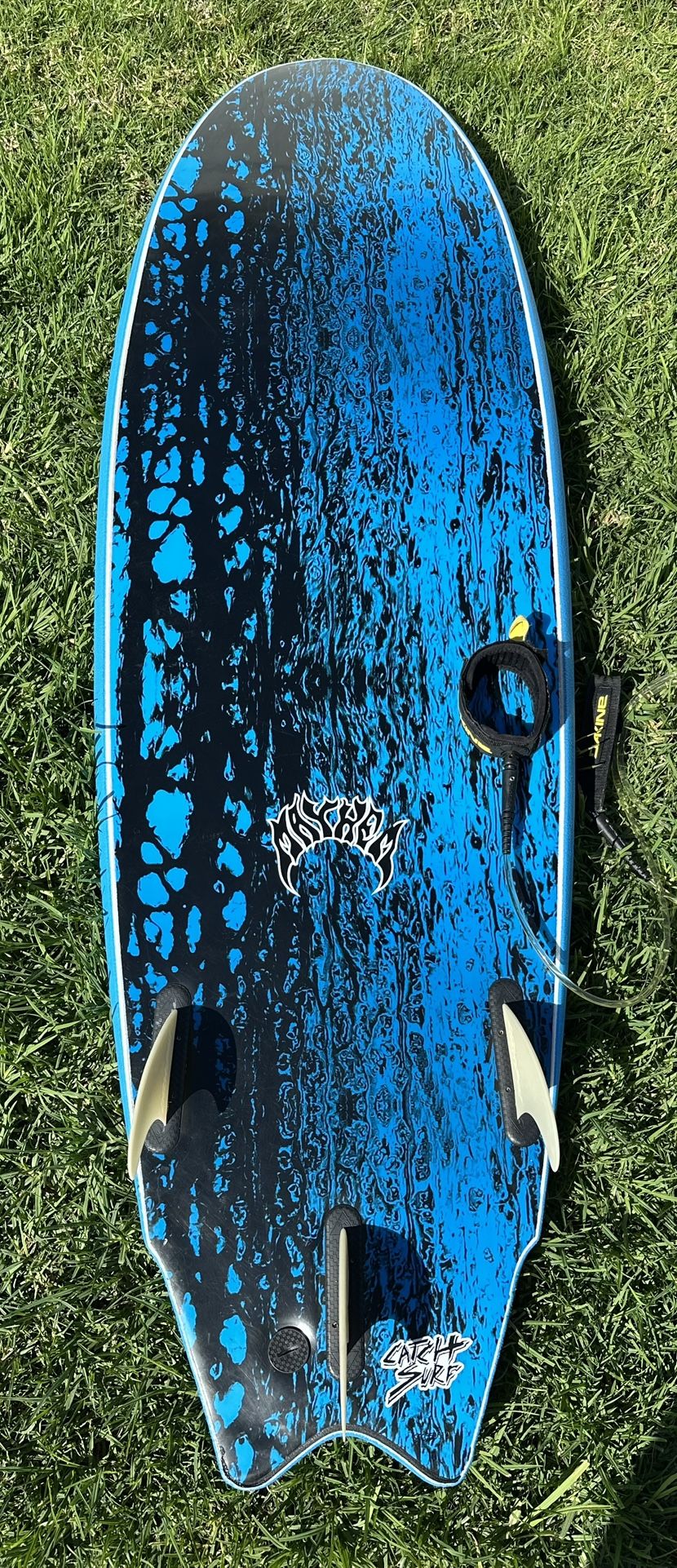 Surfboard Lost Round Nose Fish RNF Catch Surf 5'11" Fins & Dakine Leash Included Soft Top * Great Condition Fantastic For All Levels