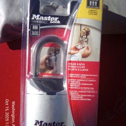 🔥 SALE PRICE $15 🔥Master lock 5406D  $20