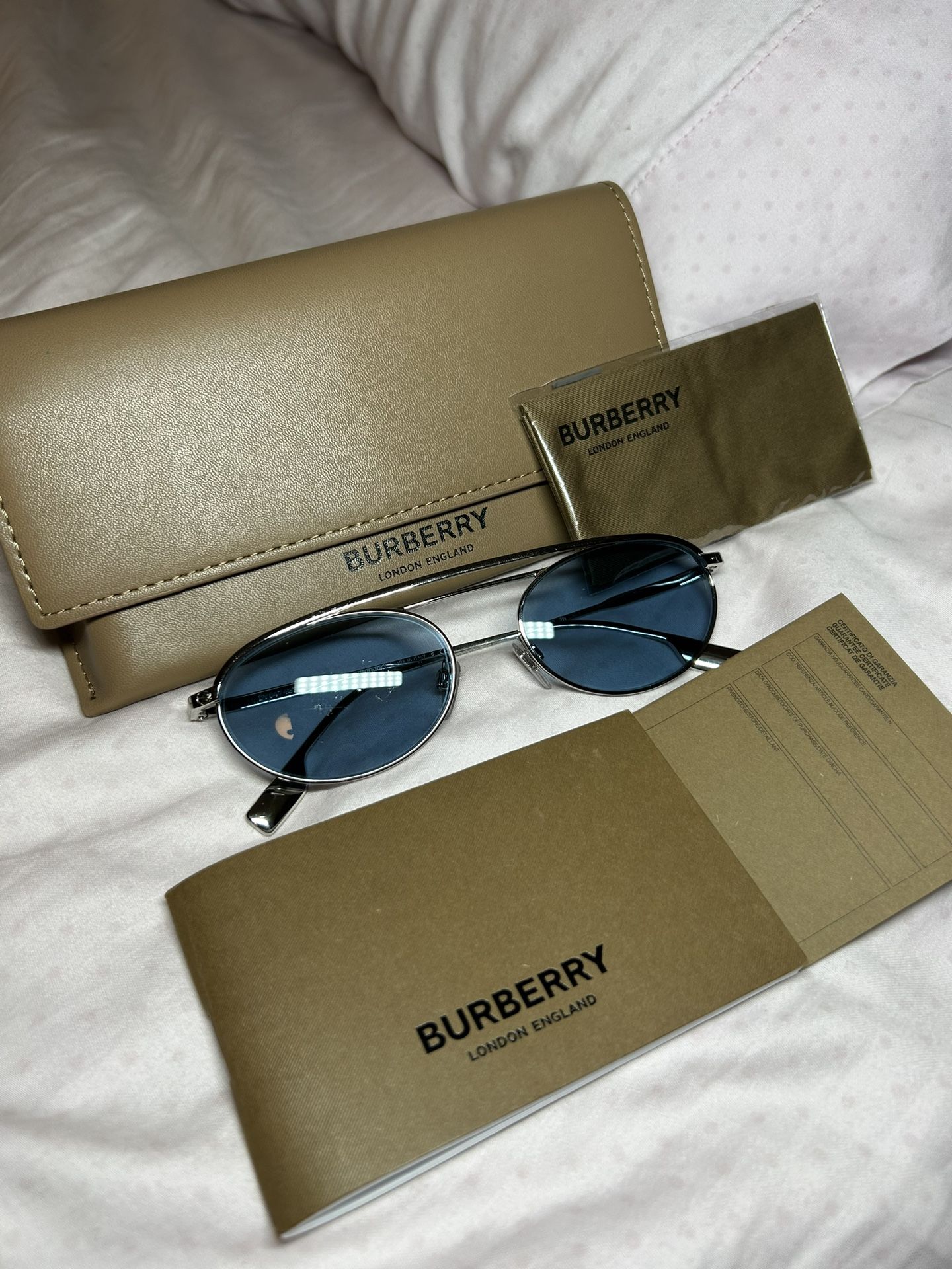 Burberry sunglasses