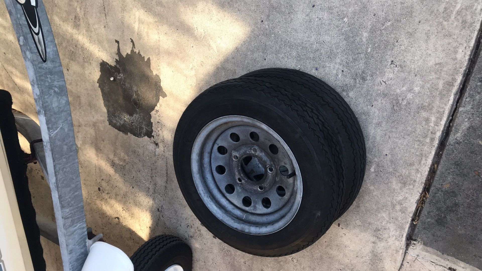 Trailer tires don’t need them