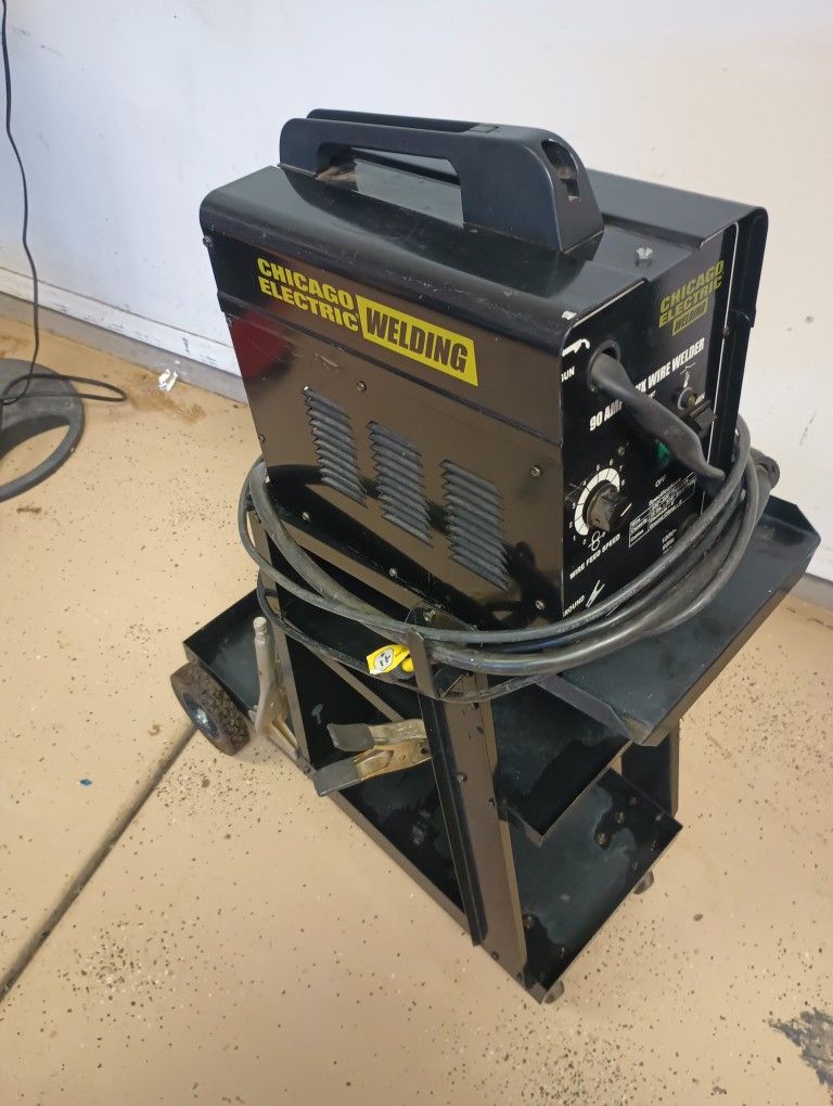 Flux Core Welder With Cart And A Few Tools