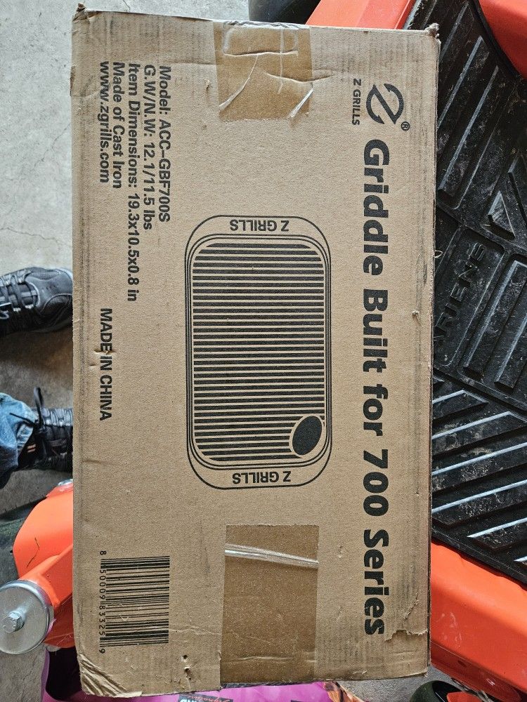Griddle, NEW in Box
